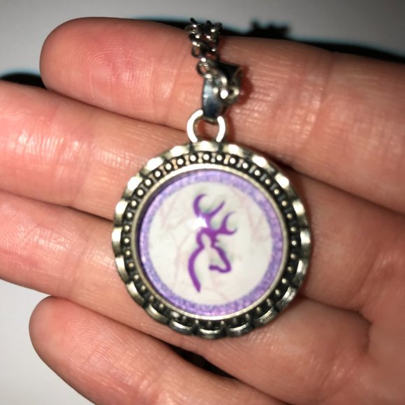 21 1/2" Purple And White Browning Necklace - Picture 2 of 4